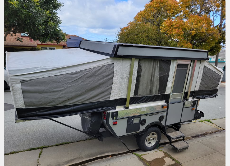 Pop-up Camper rentals in Emeryville