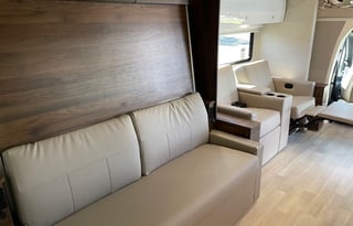 2021 Winnebago Navion 24D