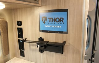 Easy to drive/park 2022 Thor Scope 18m