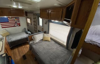 Pet and kid friendly Camper Rental!