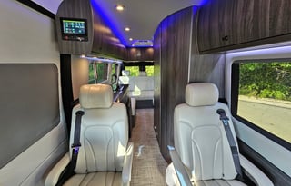 2022 Grech RV Strada-ion Lounge