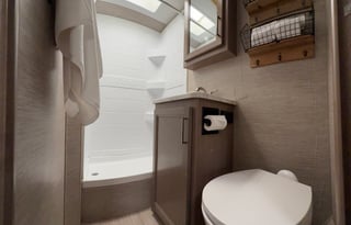 Road Trip Ready 22ft RV- September 15% off 7nights