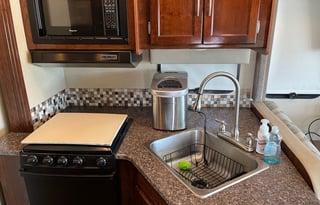 2018 Coachmen RV Pursuit Precision 27DS