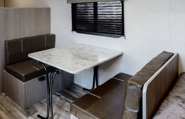 Convertible Dinette