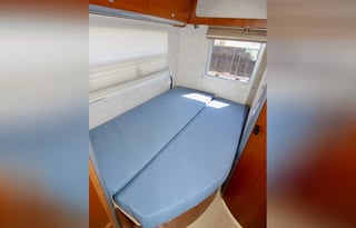 Compact Easy to Drive & Park Mercedes Winnebago