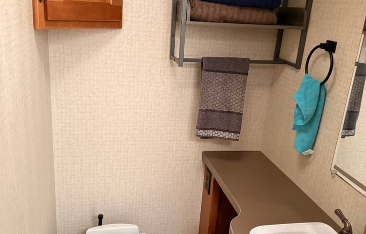 pic of bathroom not the right dimensions sorry.