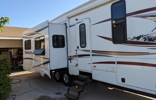 2013 Keystone RV Montana Big Sky 3625 RE