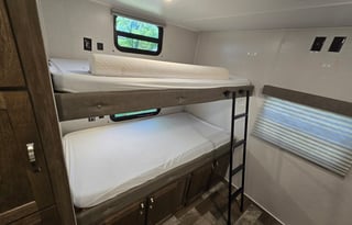 Forest River RV 31KBH East to West