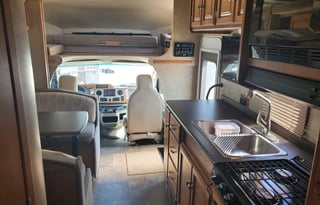 Suite RV Rentals | CLEAN | Family & Pet Friendly!