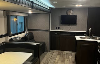 2020 Heartland Pioneer BH 305