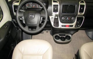 Easy to drive/park 2022 Thor Scope 18m