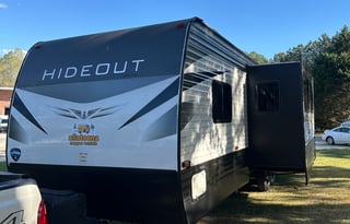 Keystone Hideout 29DFS Bunkhouse