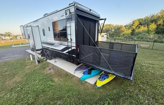 NEW - 2026 Momentum 320G - Off Grid Adventure