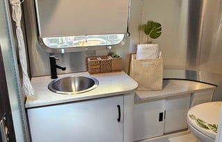 2022 Airstream Caravel Trailer