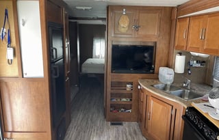 2014 Coachmen RV Pursuit 33 BH