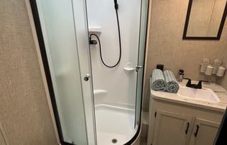 Brand NEW 2023 Jayco Jay Flight with Bunkroom