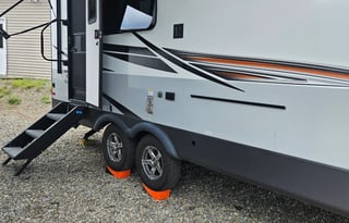 Finger Lakes RV Rentals Lil' Bit