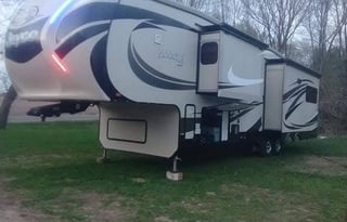 2015 Jayco Pinnacle 36FBTS