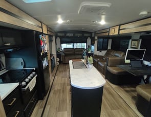 Keystone Outback Ultra Lite OB292URL22