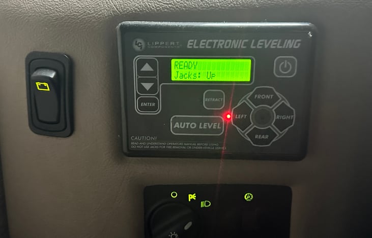 The auto leveling system.