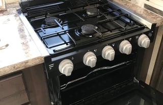 **Big V RV River Girl** Mint**Pet Friendly**