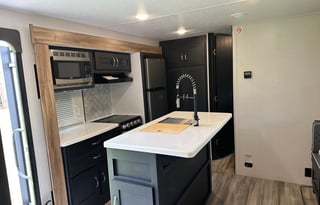 Bella: Clean, spacious & adventure-ready