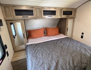 Forest River RV Cherokee Alpha Wolf 26RL-L