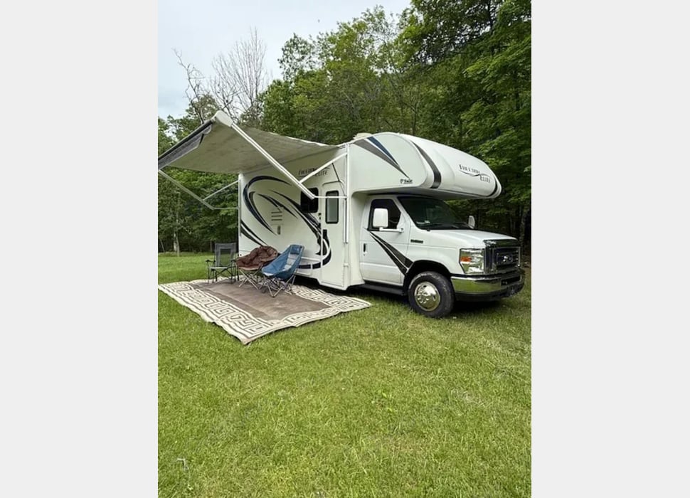 Class C Motor Home rentals in Troutville