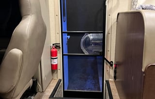 2018 Thor Motor Coach Chateau 22B