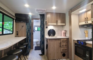 2023 Grand Design Imagine AIM 18BH