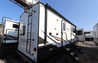 The Royal -  2021 Rockwood Signature Ultra