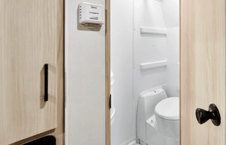 Dream - Lightweight. Off-Grid Ready.