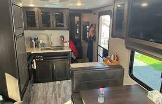 Grand Design Transcend 247BH Travel Trailer Rental