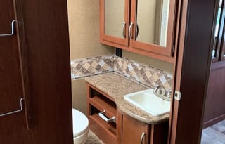 2017 Thor Motor Coach Freedom Elite 29FE