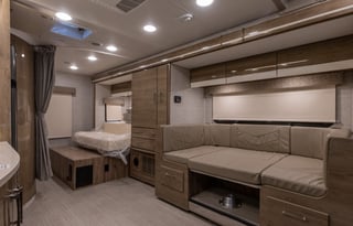 2021 Jayco Melbourne Prestige 24LP