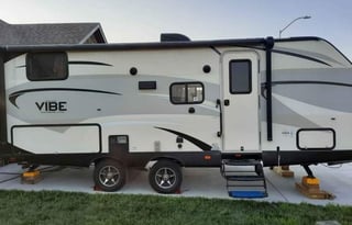 '16 Forest River Vibe Extreme Lite 250BHS