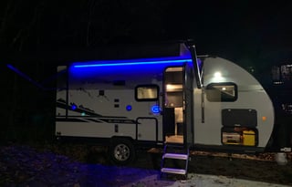 BRAND NEW 2021 Wolf Pup BLACK LABEL 16BHSBL