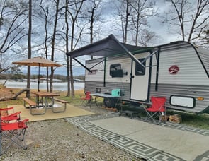 Dutchmen RV Coleman 17B