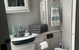 2022 Holiday Rambler Admiral 35R