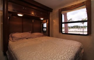 A Beautiful Luxury Motorhome!