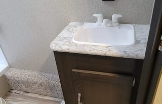 MoJo's 2019 Summerland Sleeps 10