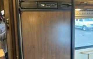 2018 Thor Motor Coach Four Winds, Sleeps 6/25ft