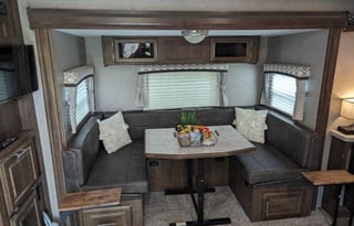 2020 Forest River RV Flagstaff Shamrock 233S