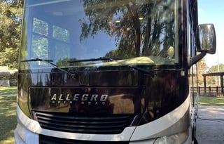 2017 Tiffin Motorhomes Allegro 36 LA