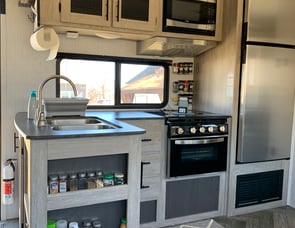 Heartland Prowler 320BH