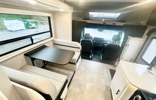 C4-*NEW* 2023 Prism Mercedes Luxury Rv - Sleeps 6