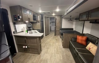 River Run 35 ft Bunkhouse- North GA Pet friendly