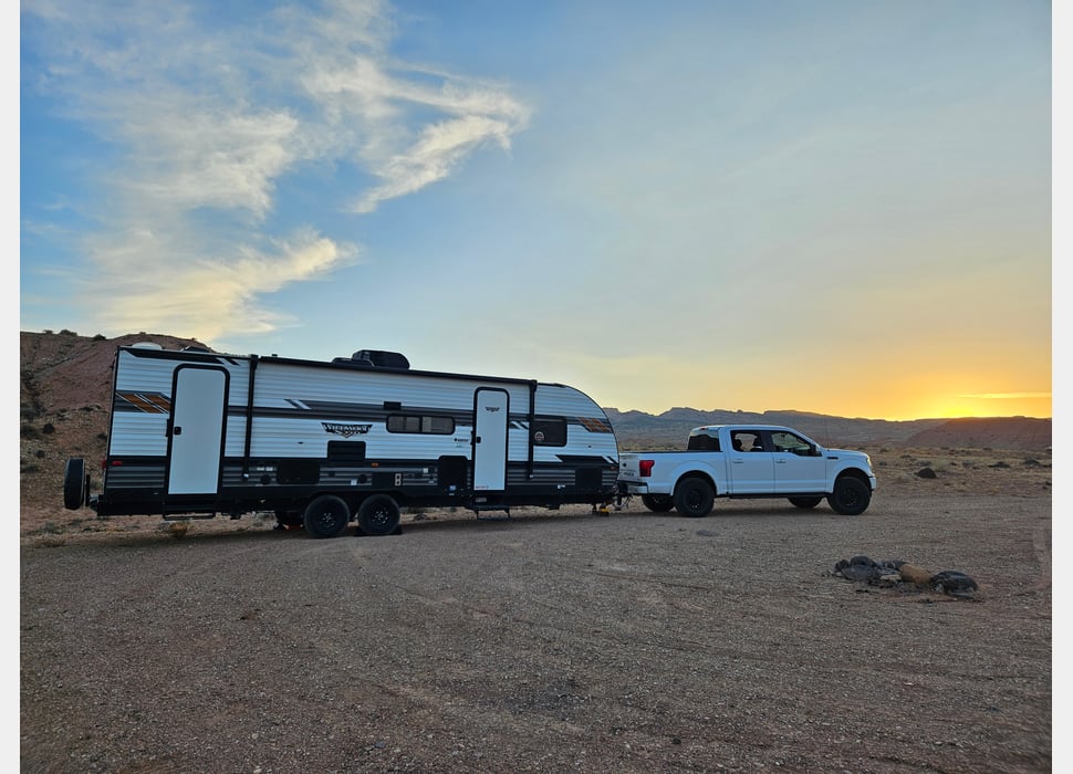 Travel Trailer rentals in Manila
