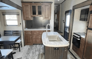 Spacious 2018 Grand Design Reflection Fifth Wheel