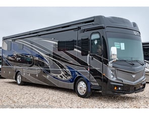 Fleetwood RV Discovery LXE 40D
